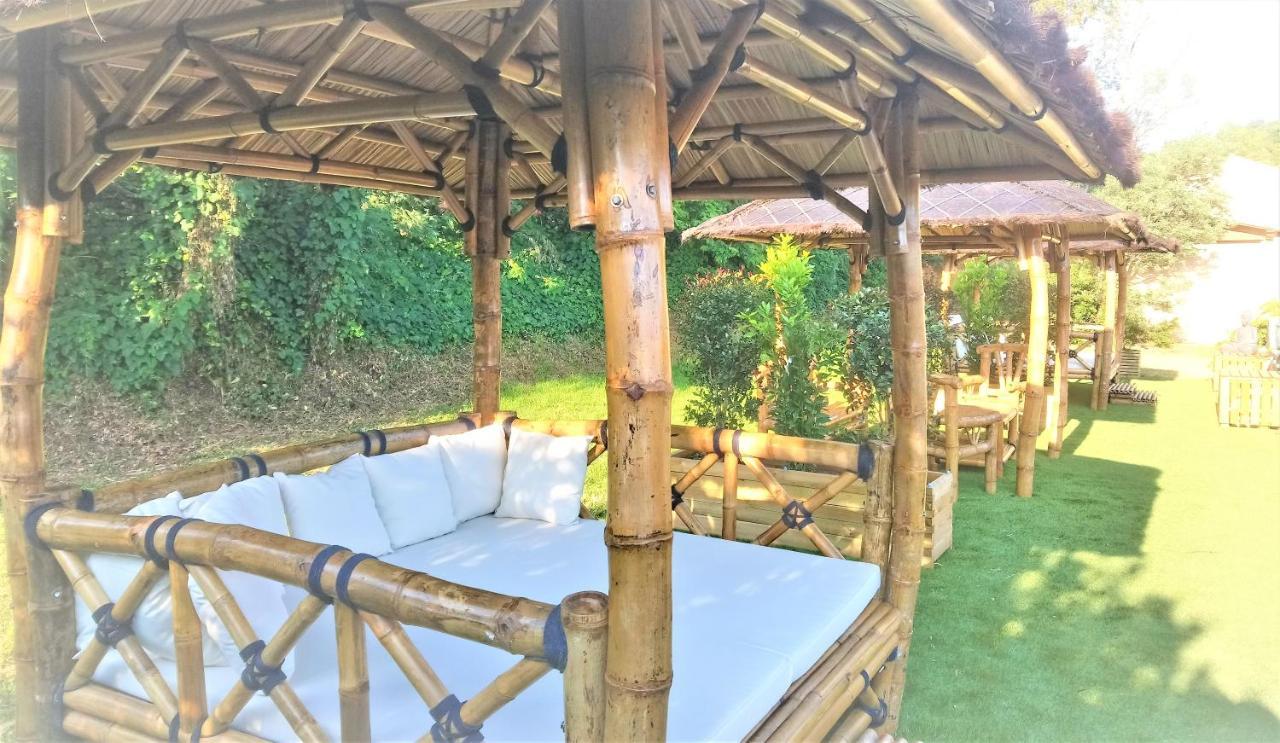 Hotel Les Jardins De Bormes, Sauna & Jacuzzi ภายนอก รูปภาพ
