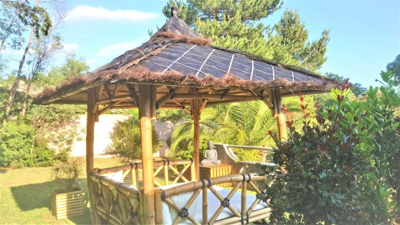 Hotel Les Jardins De Bormes, Sauna & Jacuzzi ภายนอก รูปภาพ