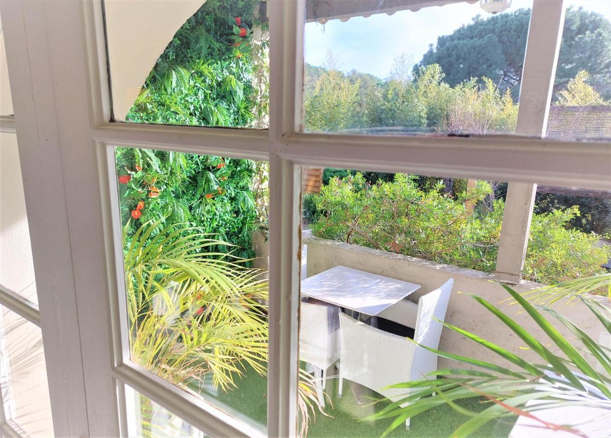 Hotel Les Jardins De Bormes, Sauna & Jacuzzi ภายนอก รูปภาพ